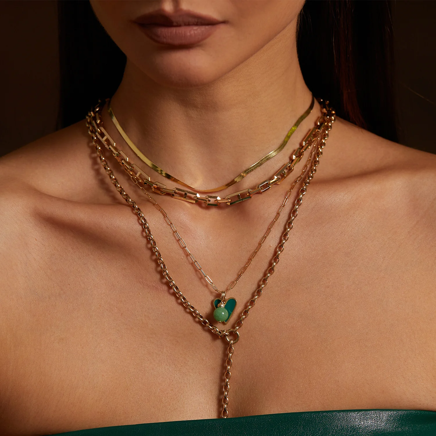 Beveled Link Statement Chain Necklace - Image 3