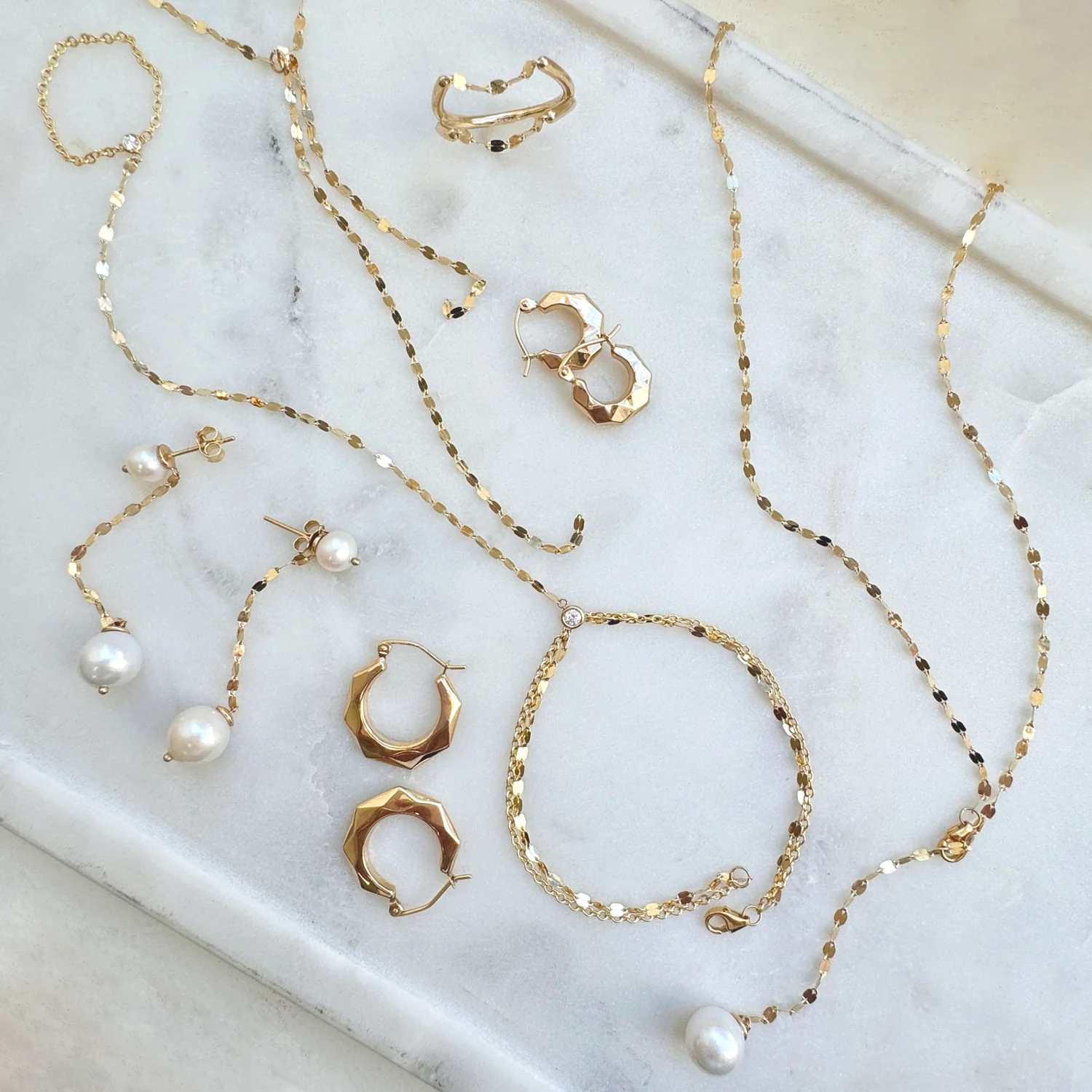 Demure Chain Lariat - Image 2
