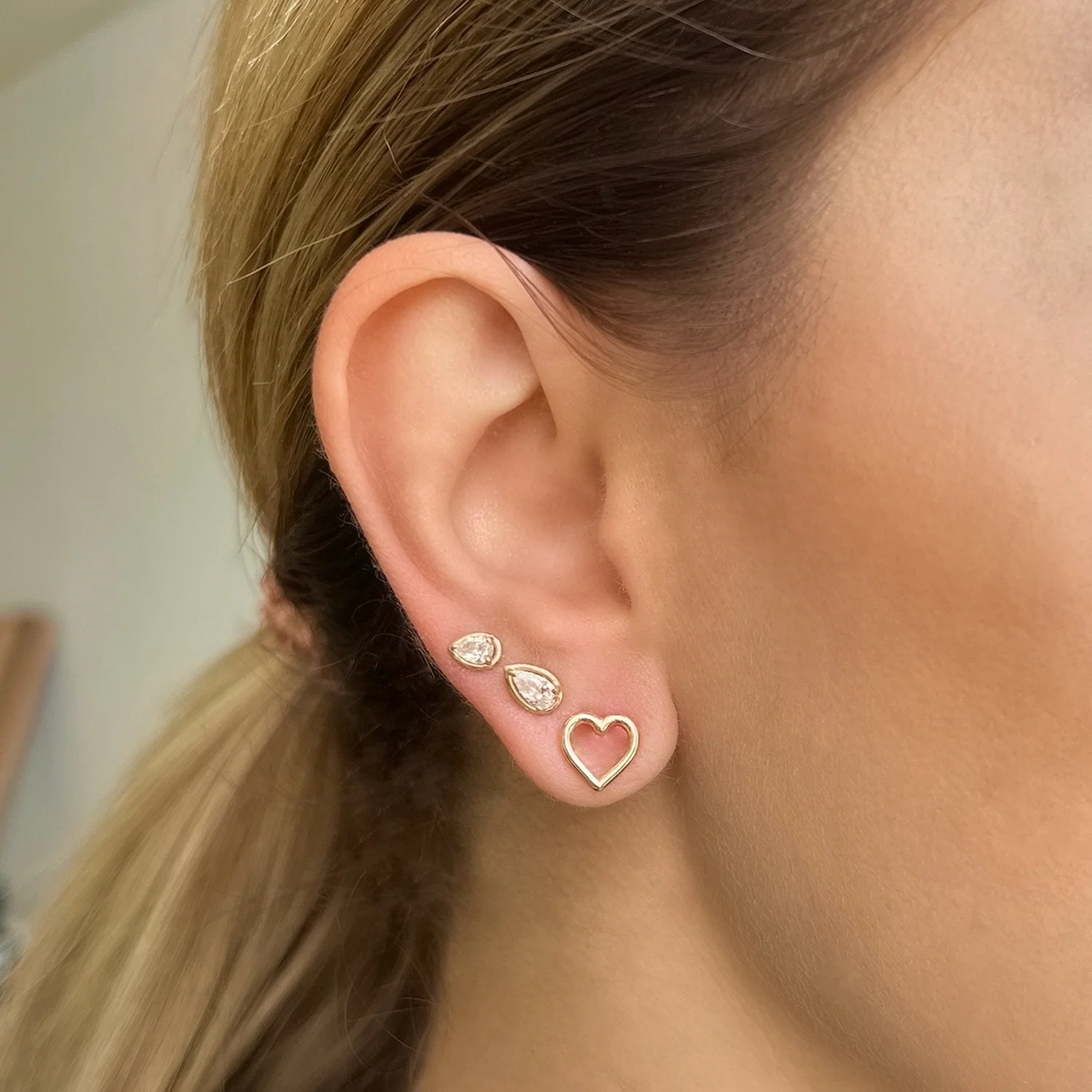 Open Heart Stud Earrings - Image 6