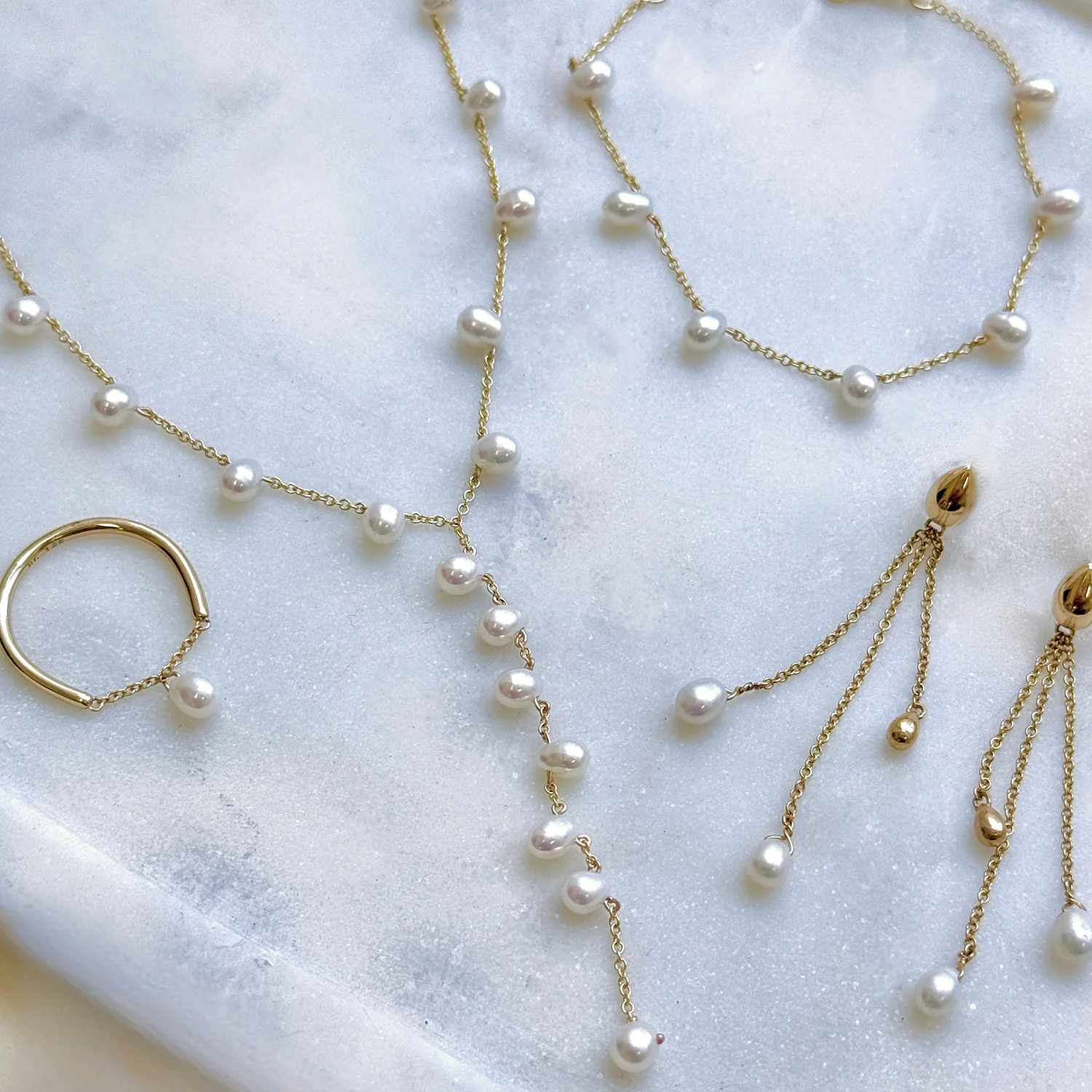 Pearl Lariat Y Chain Necklace - Image 4